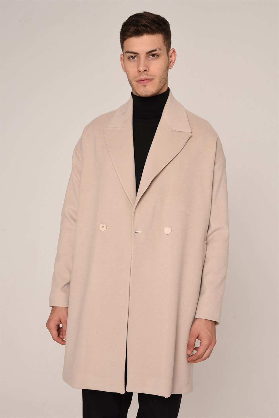 معطف رجالي كبير الحجم