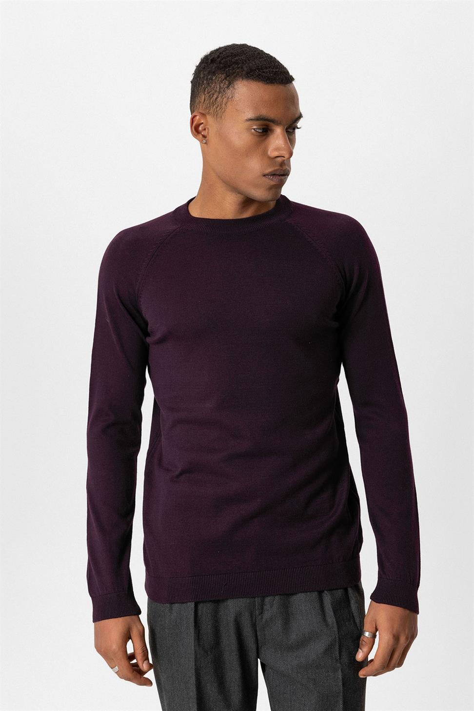 طاقم الرقبة سترة تريكو سليم صالح