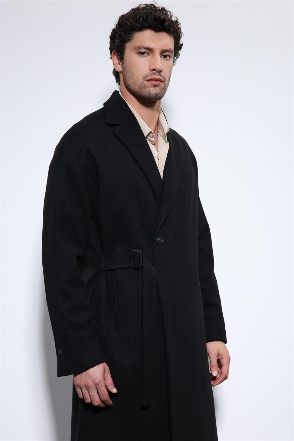 معطف رجالي كبير الحجم بحزام