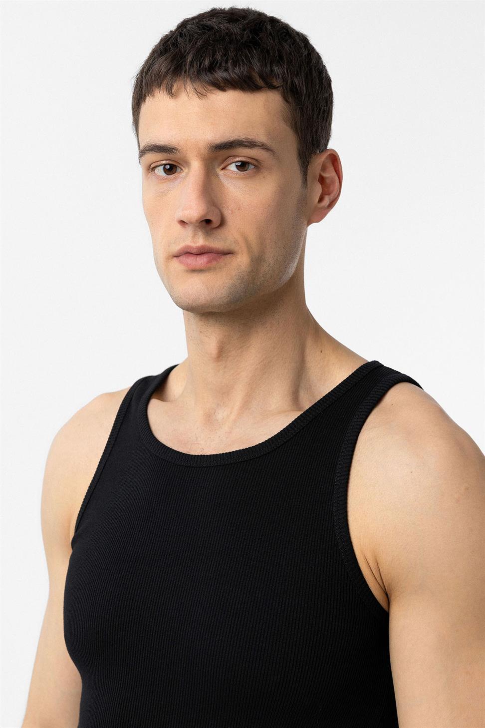 سليم صالح ذكر رياضي