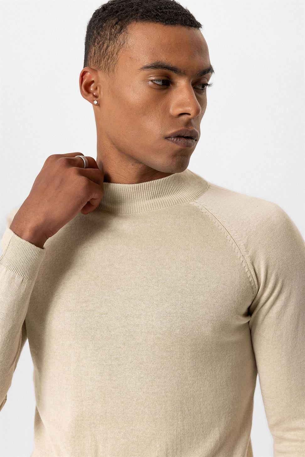 ملابس التريكو الرجالية نصف الياقة المدورة