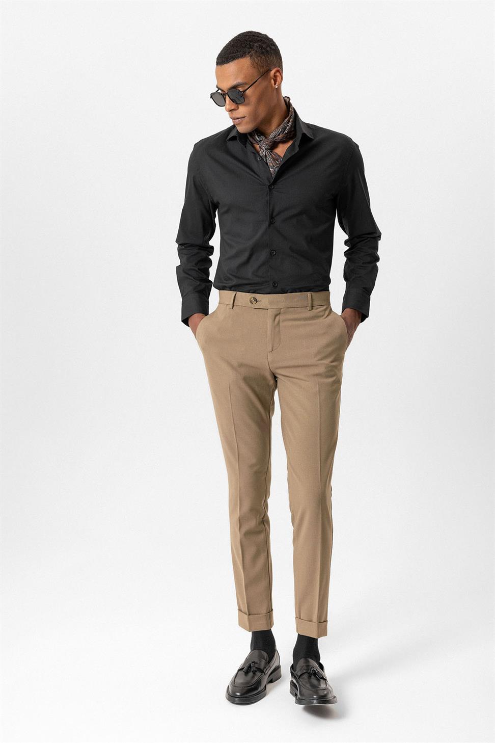 بنطال رجالي بقصة عادية بساقين