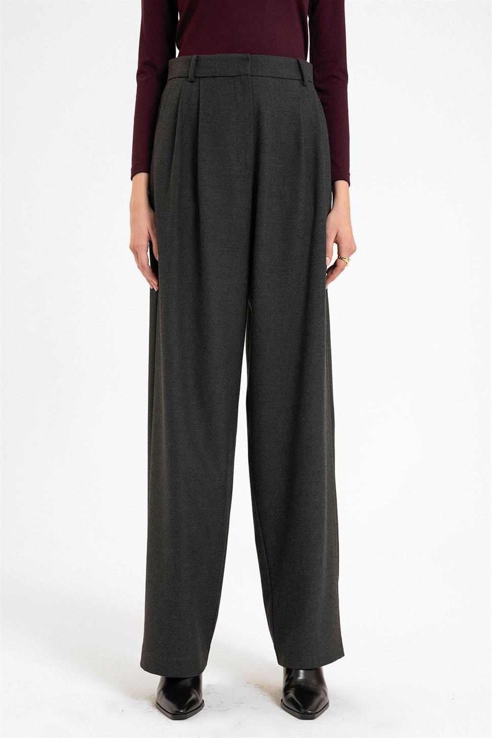 Antioch Antrasit Kadın Yüksek Bel Pens Detaylı Straight Fit Pantolon