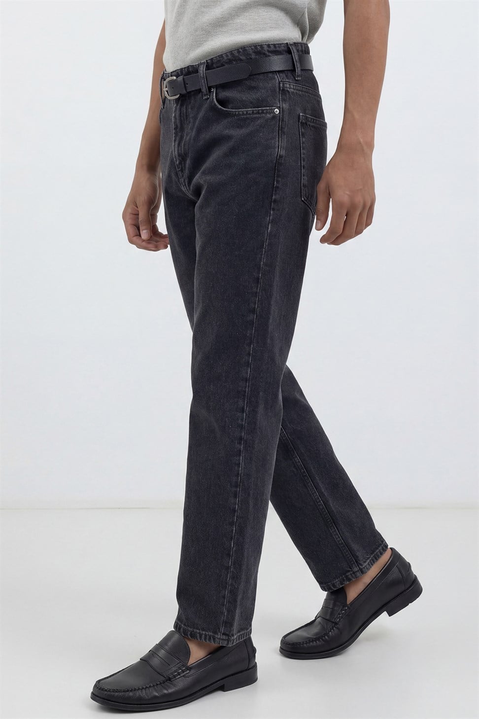 Antioch Antrasit Straight Fit Erkek Jean