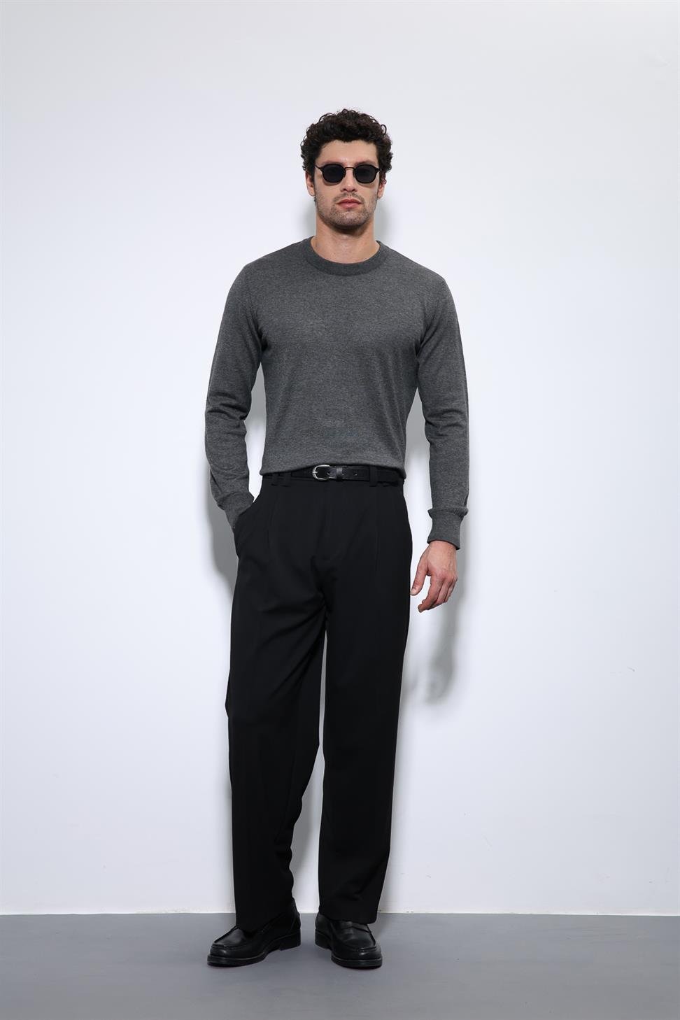 Antioch Antrasit Yumuşak Dokulu Basic Erkek Kazak