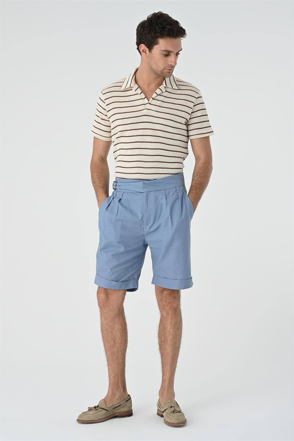 منقوشة طوق مخطط سليم صالح تي شيرت