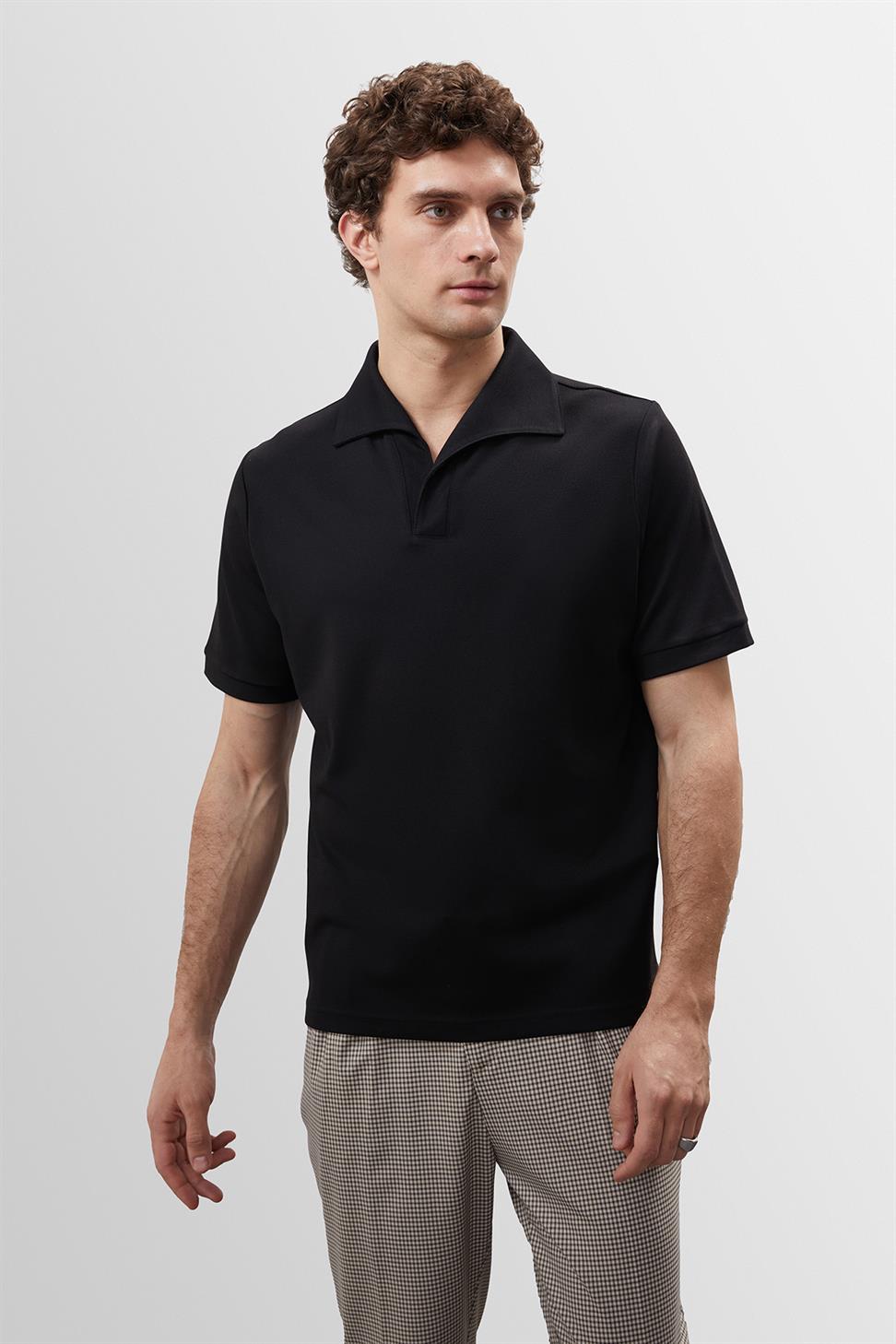 تي شيرت رجالي بياقة Apaş