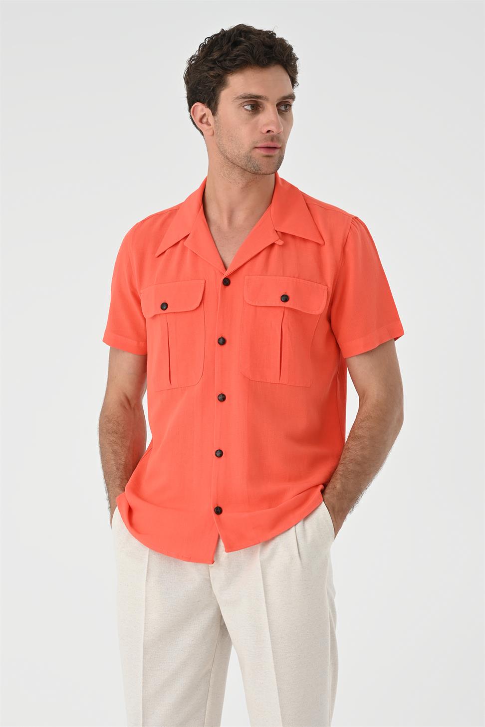 قميص رجالي من الكتان بياقة Apaş