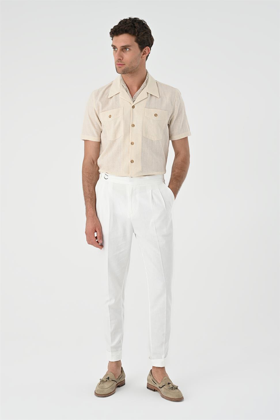 قميص بأكمام قصيرة وياقة Apaş مع جيب