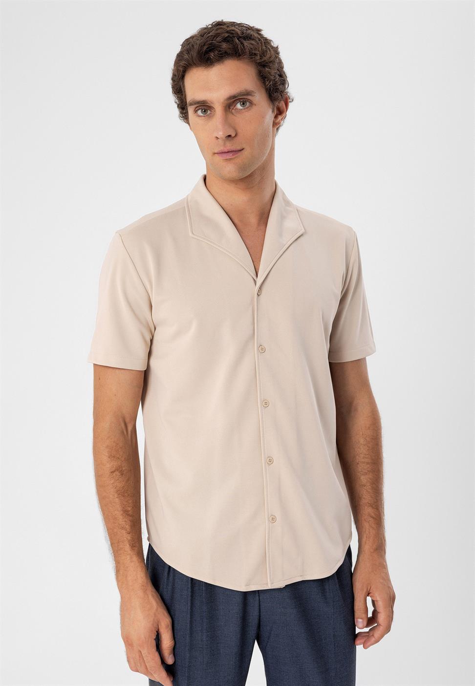 قميص بأكمام قصيرة وياقة Apaş