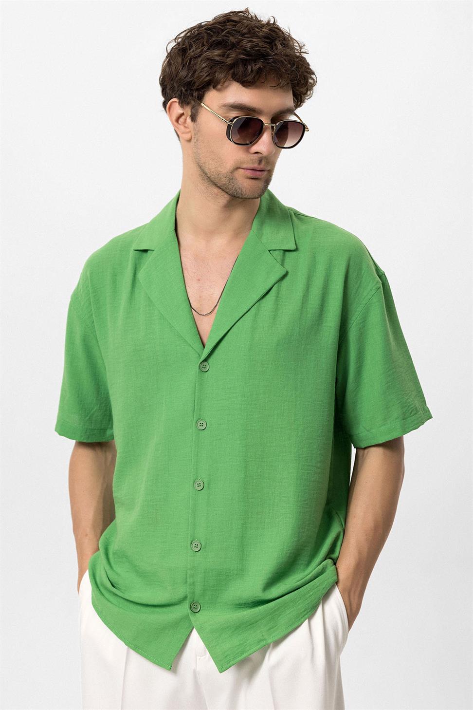 قميص رجالي بأكمام قصيرة وكبير الحجم بياقة Apaş