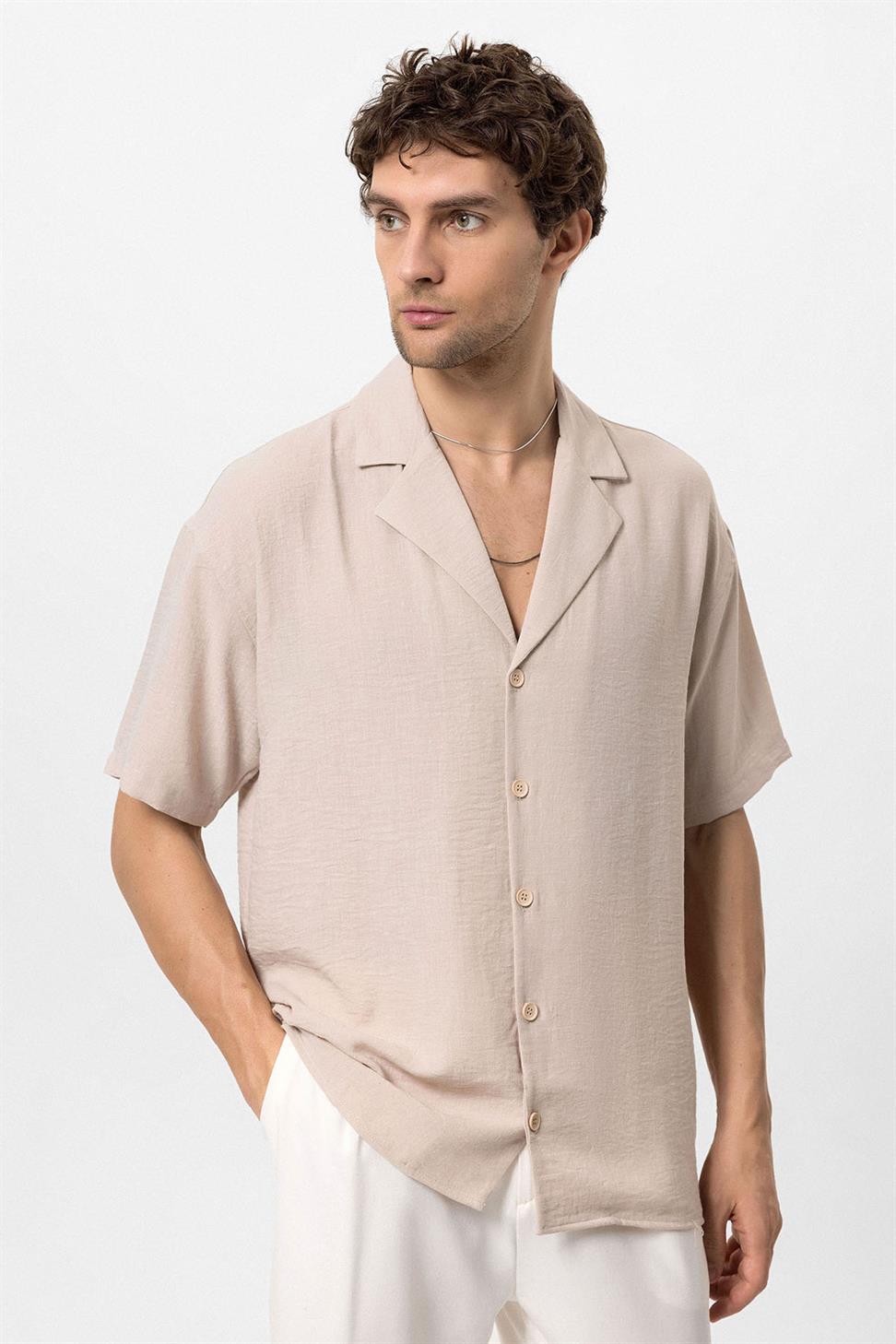 قميص رجالي بأكمام قصيرة وكبير الحجم بياقة Apaş