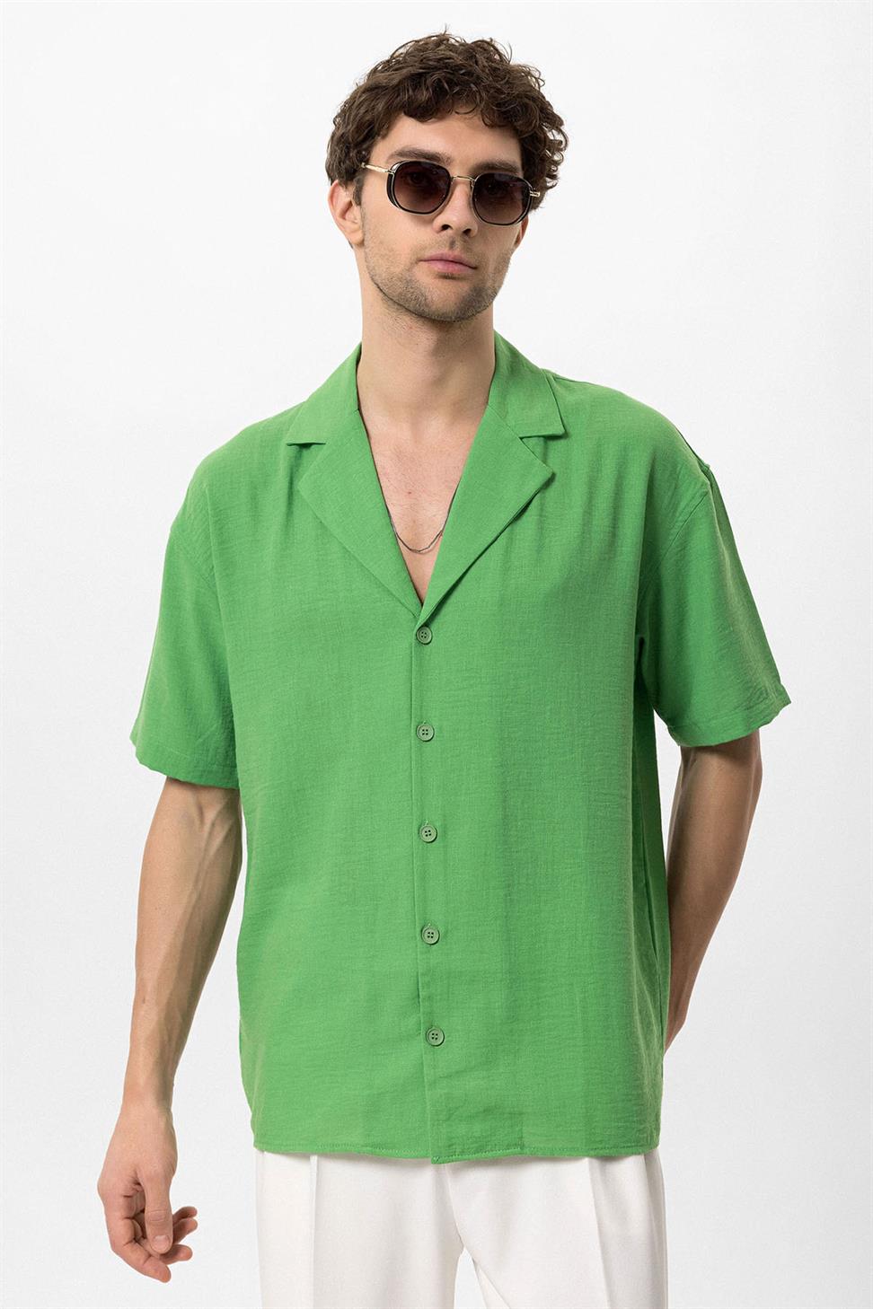 قميص رجالي بأكمام قصيرة وكبير الحجم بياقة Apaş