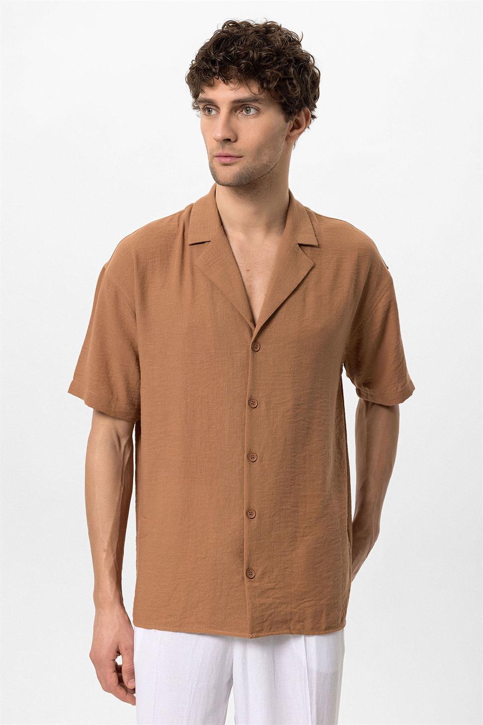 قميص رجالي بأكمام قصيرة وكبير الحجم بياقة Apaş