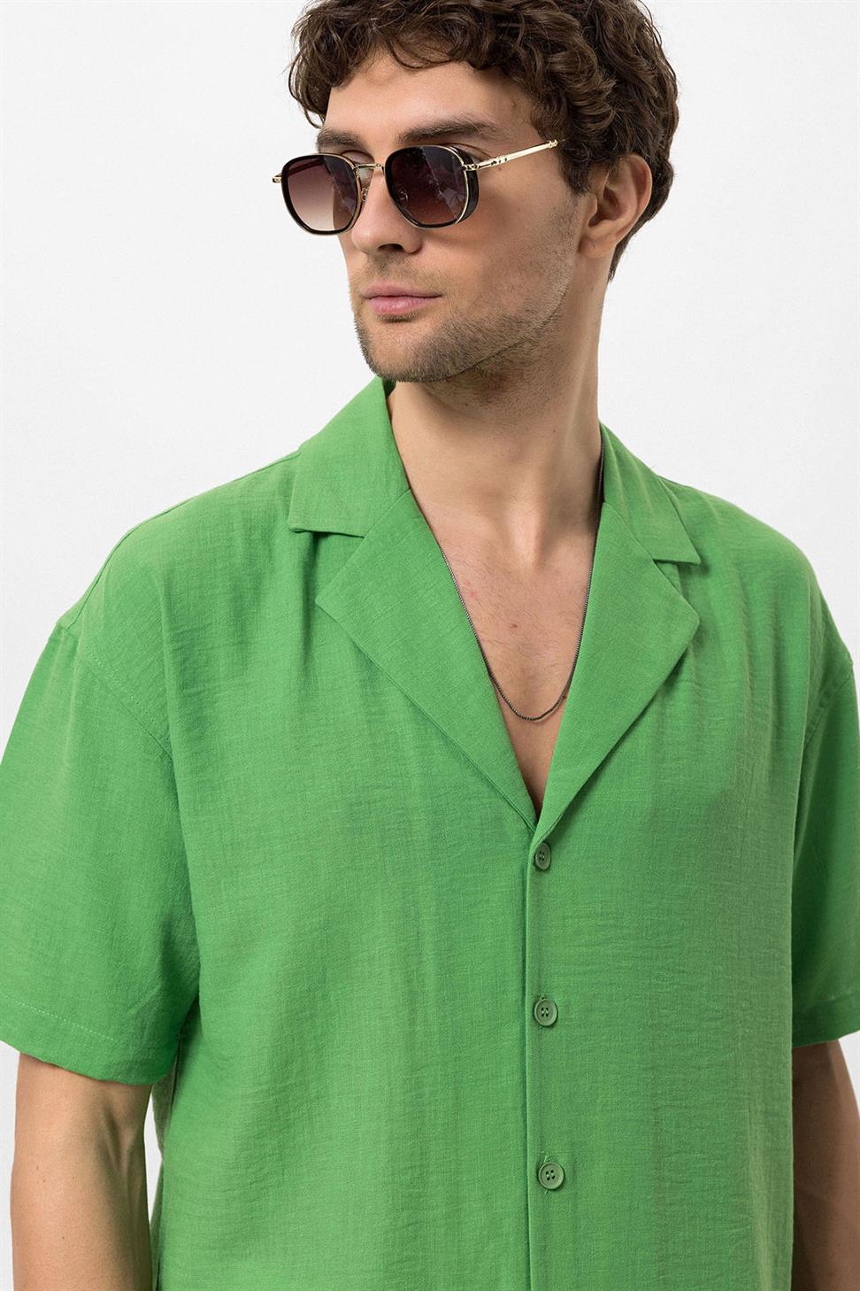 قميص رجالي بأكمام قصيرة وكبير الحجم بياقة Apaş