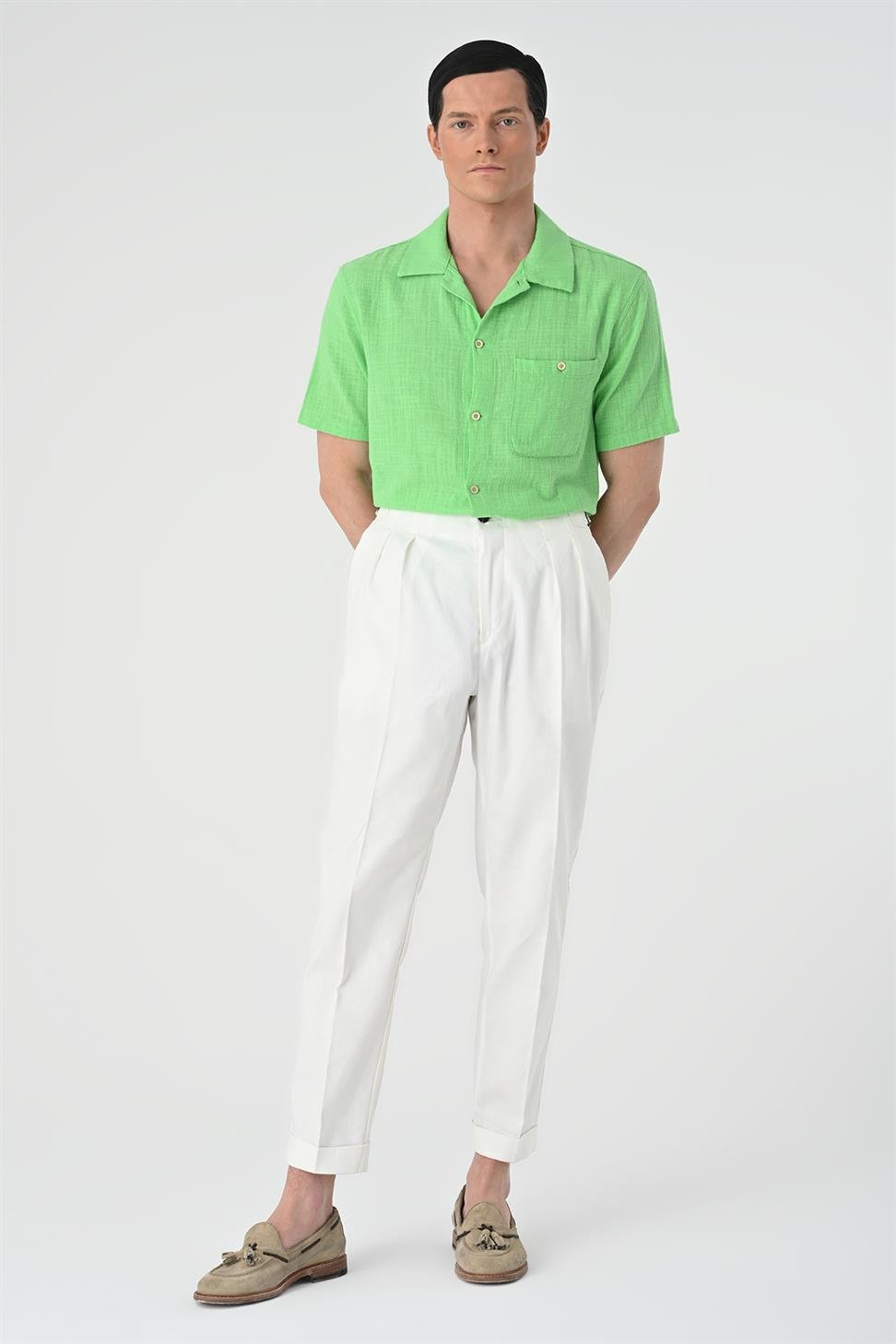 قميص رجالي بأكمام قصيرة وياقة عادية من Apaş