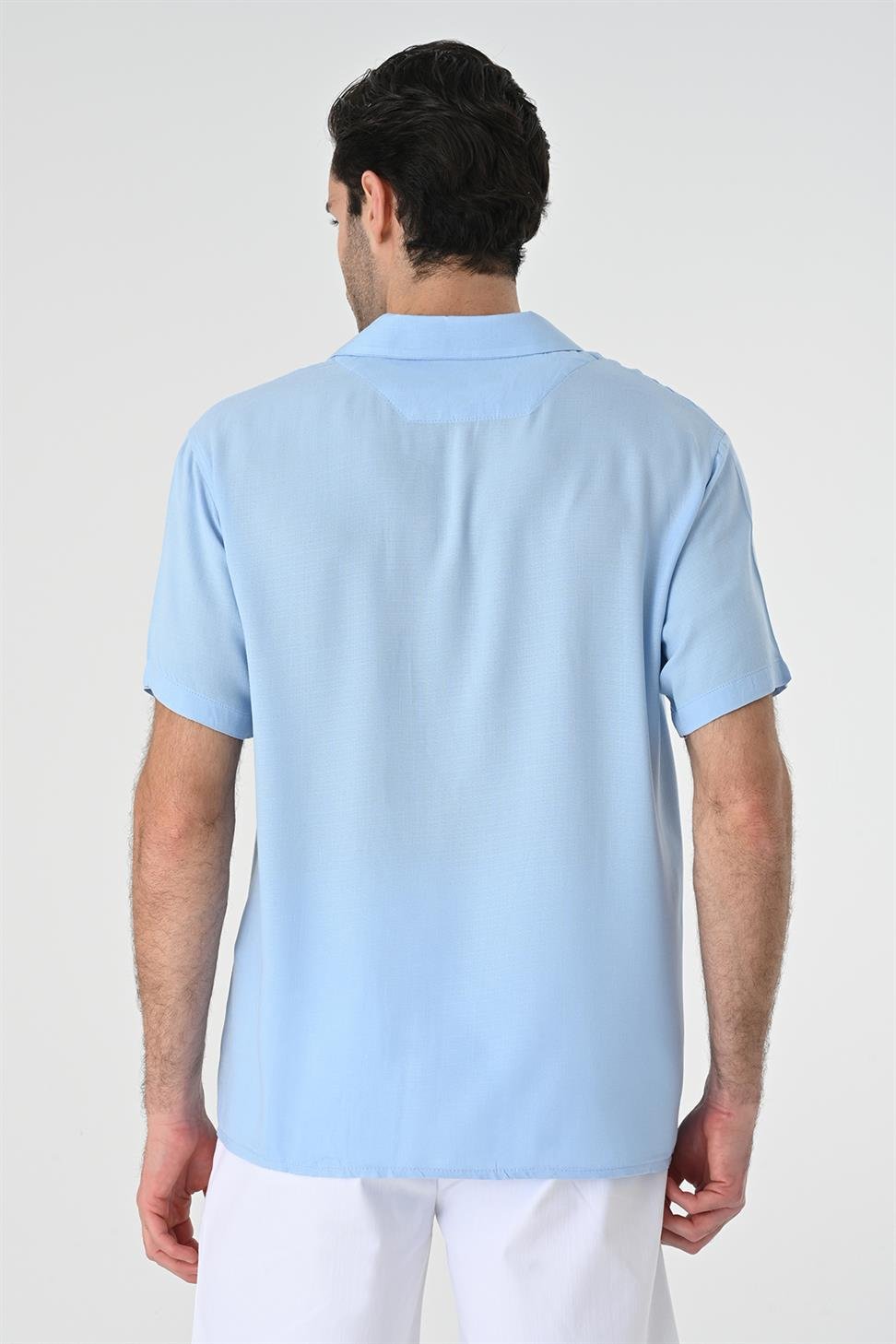 Apaş الياقة شريطية قميص مفصل للرجال