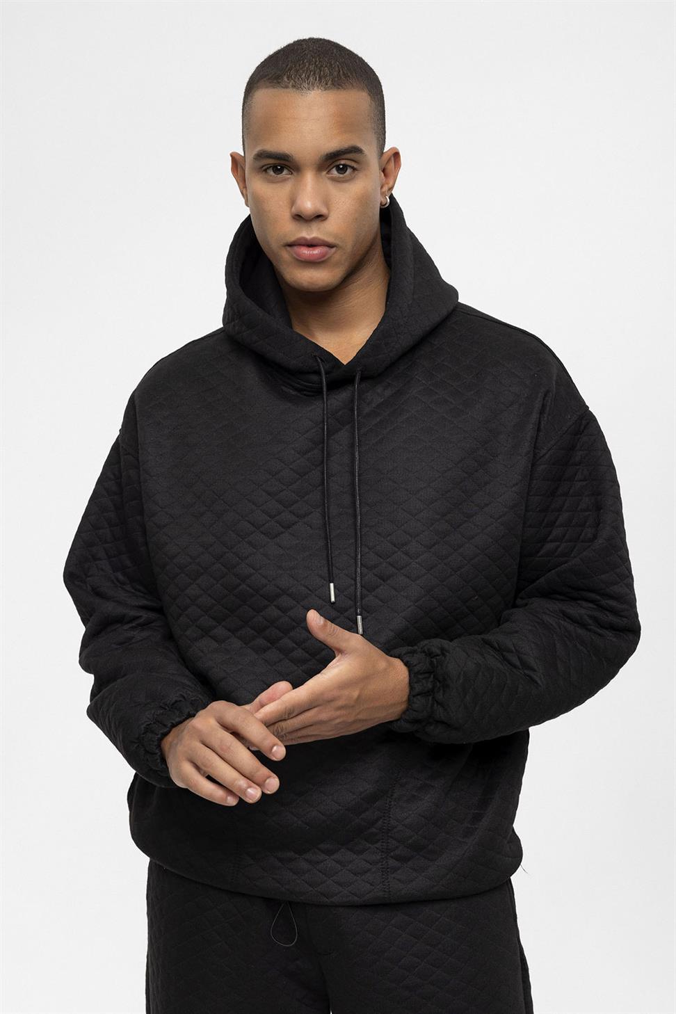 طقم بدلة رياضية رجالية كبيرة الحجم منقوشة بالألماس