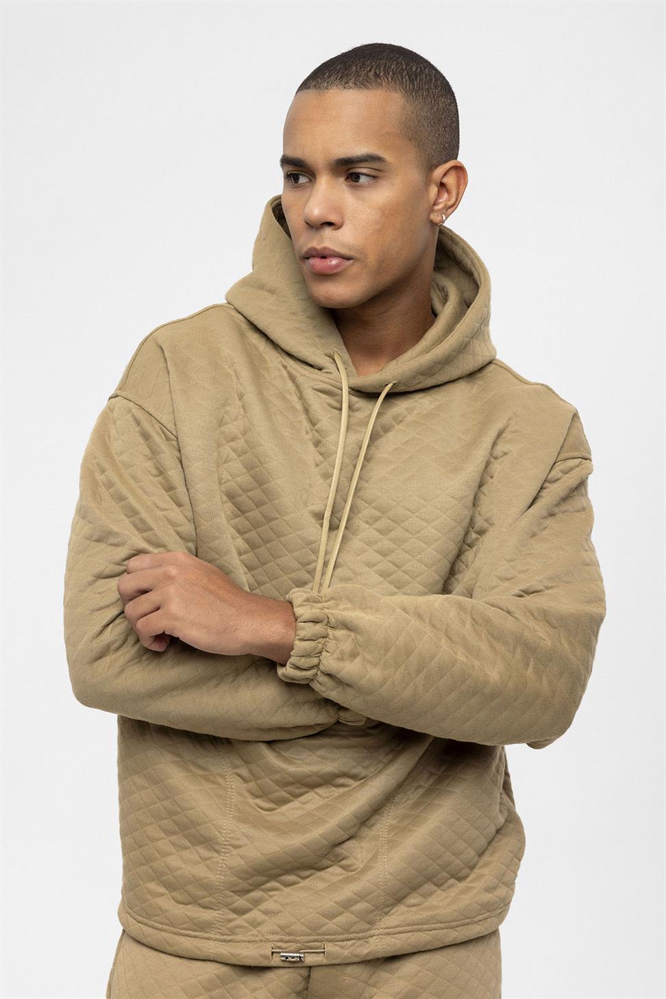 طقم بدلة رياضية رجالية كبيرة الحجم منقوشة بالألماس