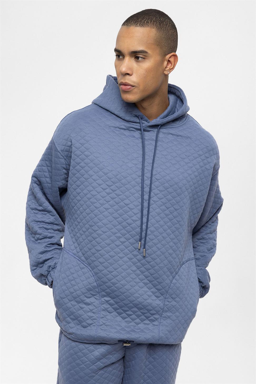 طقم بدلة رياضية رجالية كبيرة الحجم منقوشة بالألماس