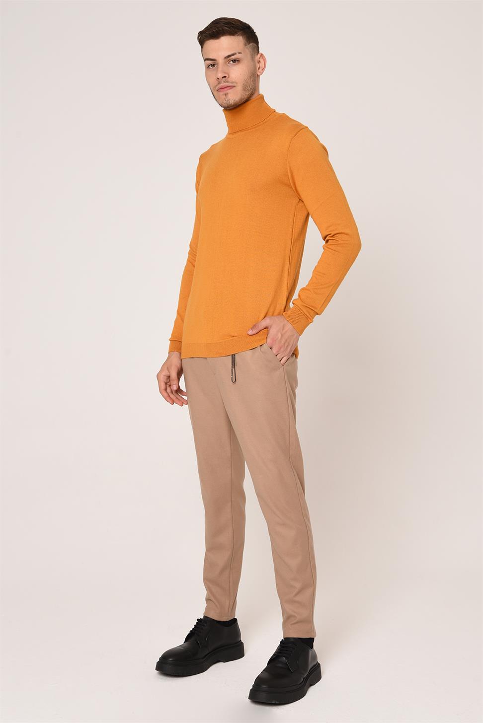 الياقة المدورة سليم صالح سترة تريكو