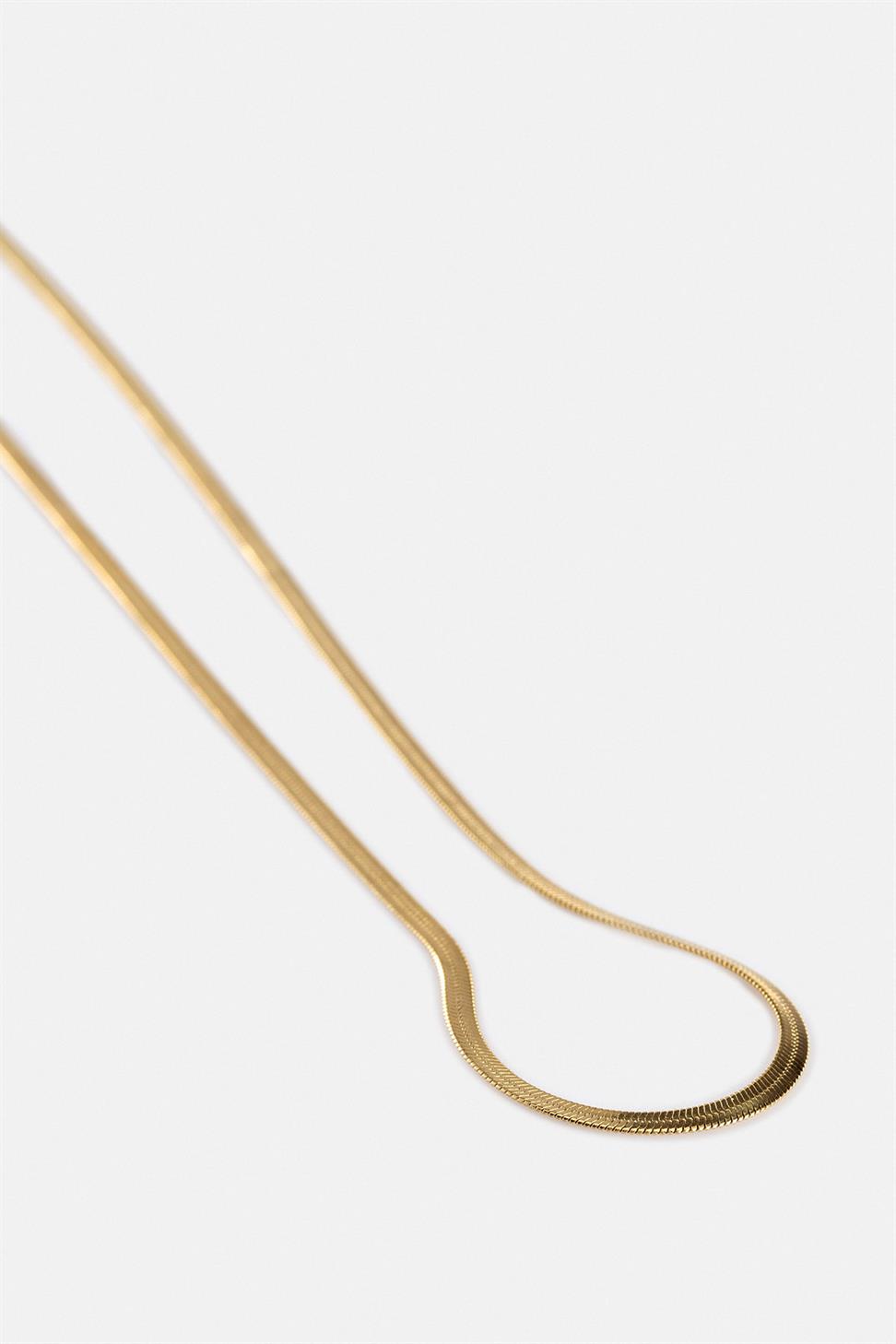 قلادة متعرجة