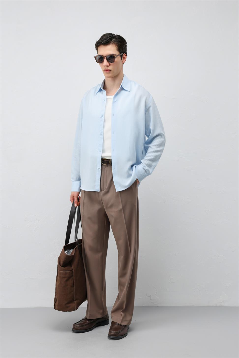 قميص رجالي بنسيج مخطط مصنوع من 100% ليوسيل