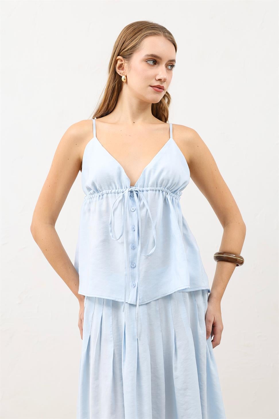Puffy Woman Top