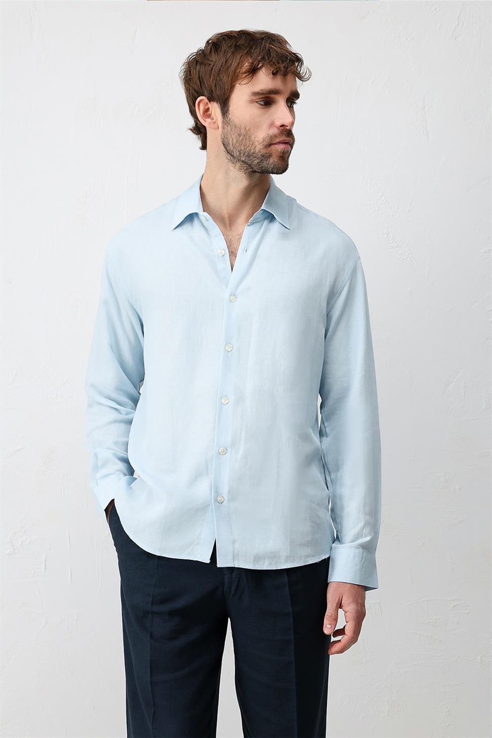 Relax Fit Mens Shirt with Linen Blend