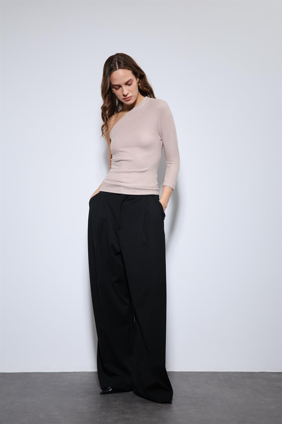 Asymmetrical Collar Top