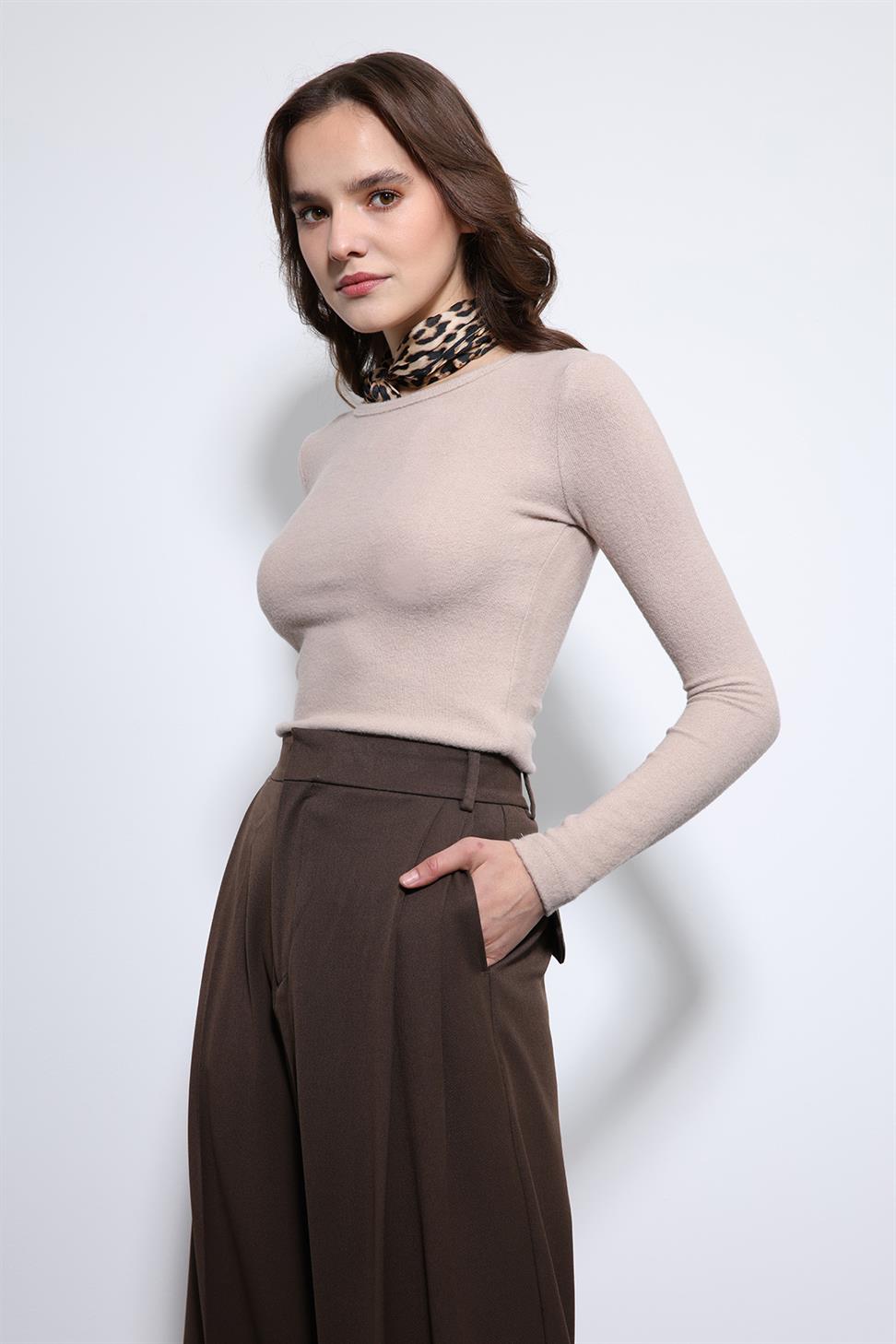 Antioch Bej Basic Uzun Kollu T-Shirt