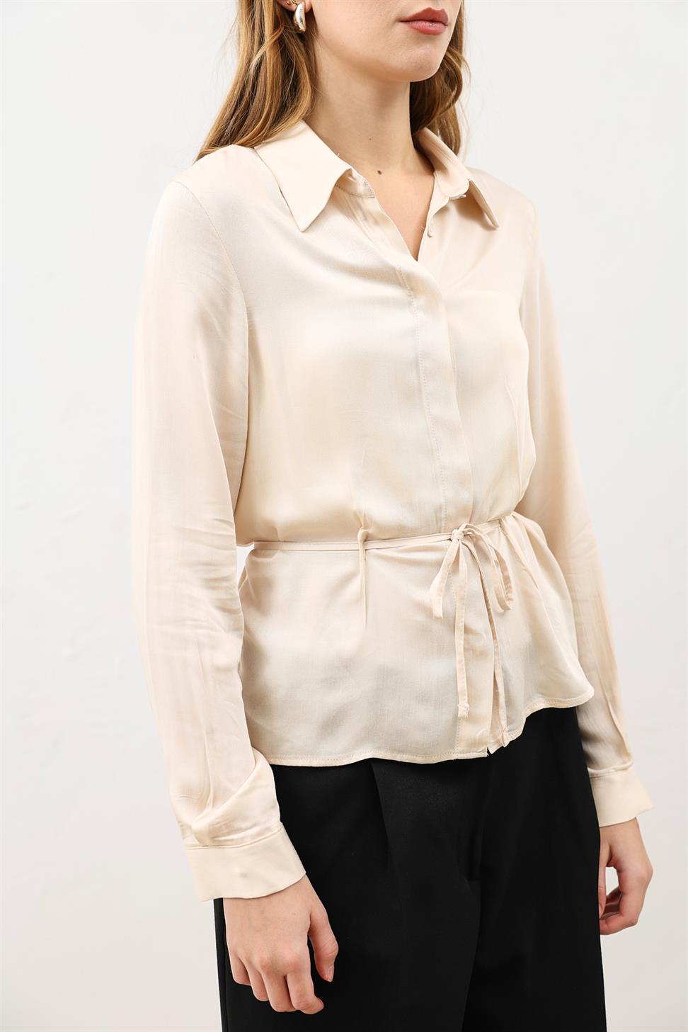 Womens Shirt with a Tie-Front