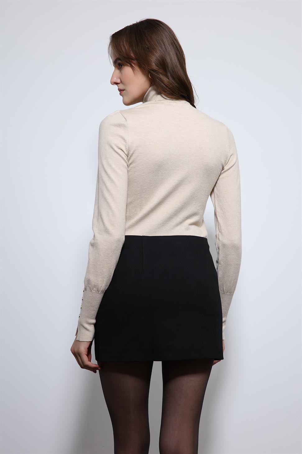 سترة محبوكة بياقة قائمة