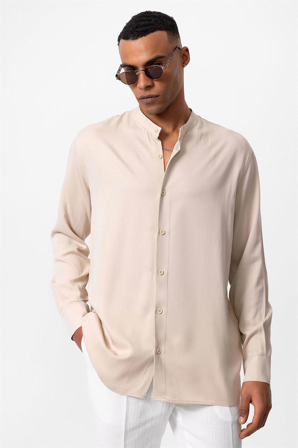 قميص رجالي بياقة القاضي بياقة عادية