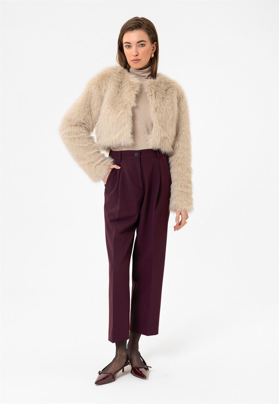 Antioch Bej Kadın Suni Kürk Crop Ceket