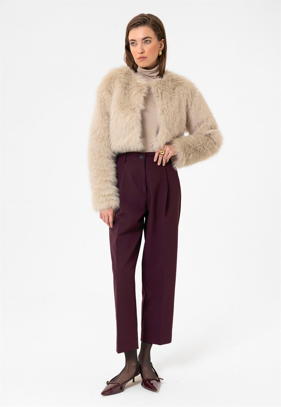 Antioch Bej Kadın Suni Kürk Crop Ceket