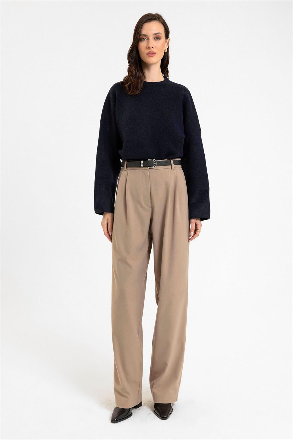 Antioch Bej Kadın Yüksek Bel Pens Detaylı Straight Fit Pantolon