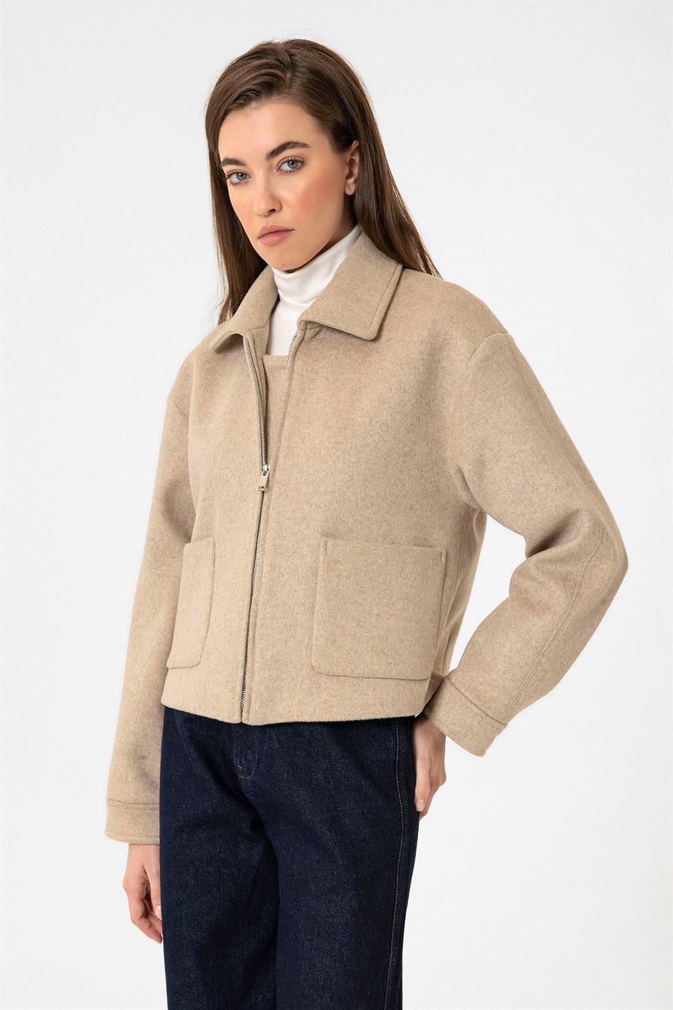 Antioch Bej Kadın Yün Karışımlı Kısa Ceket