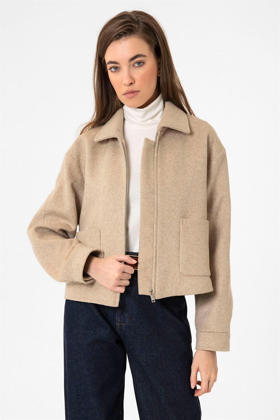 Antioch Bej Kadın Yün Karışımlı Kısa Ceket