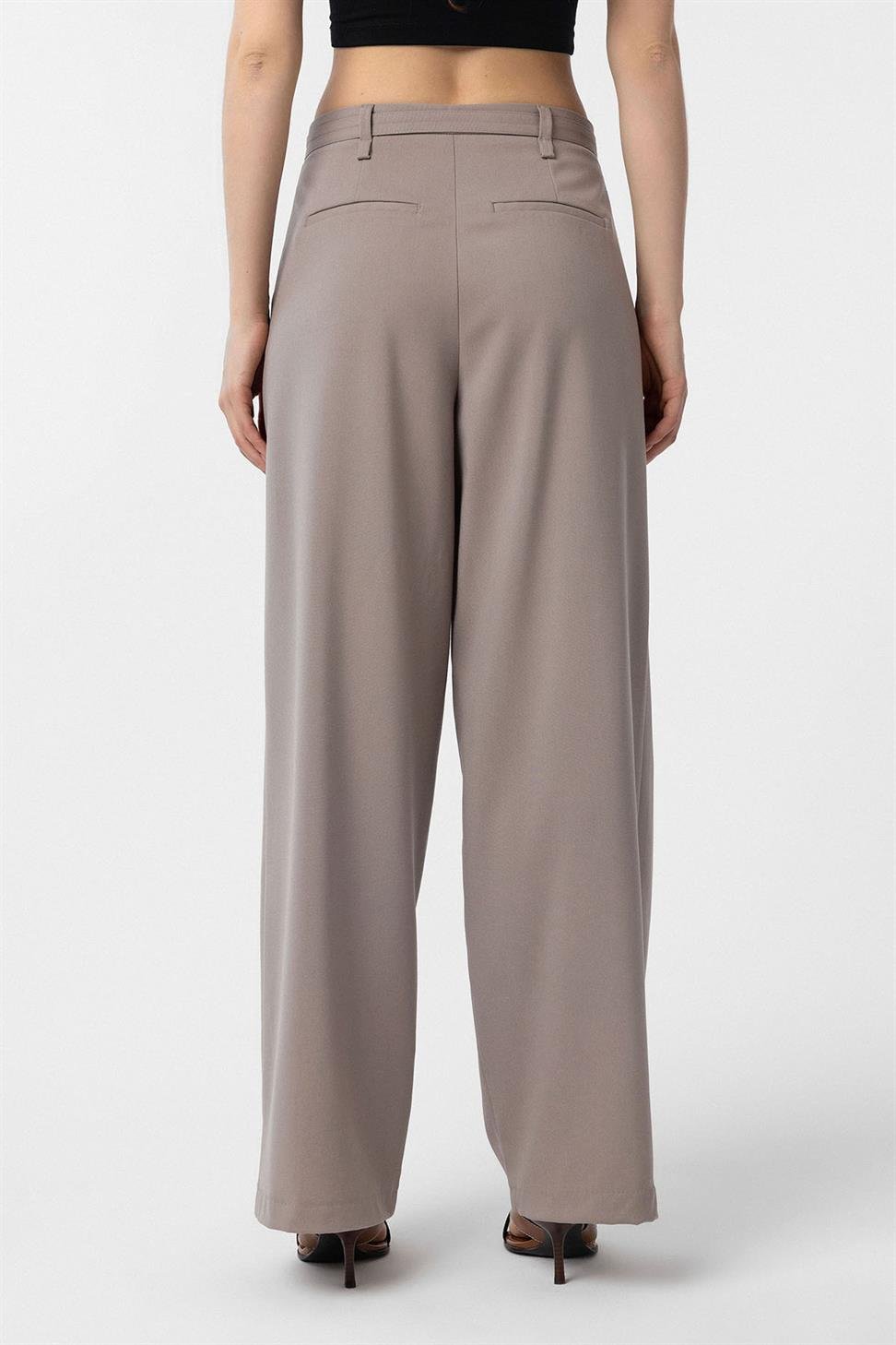 Antioch Bej Kemerli Pilili Kadın Pantolon