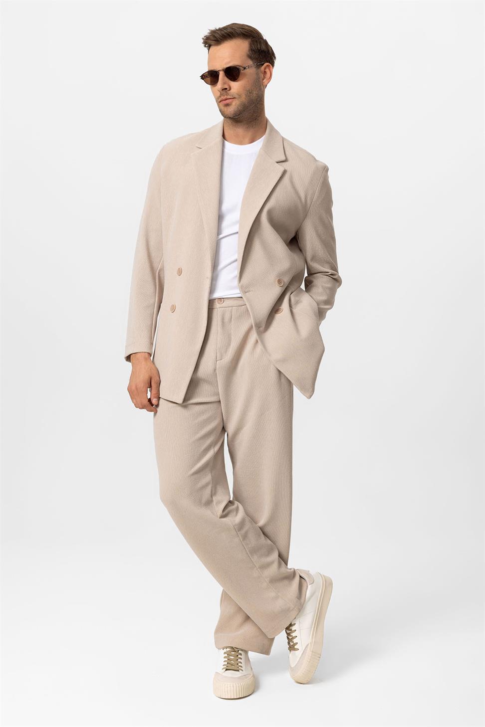 بدلة رجالية بإغلاق مزدوج الصدر بقصة مريحة للرجال