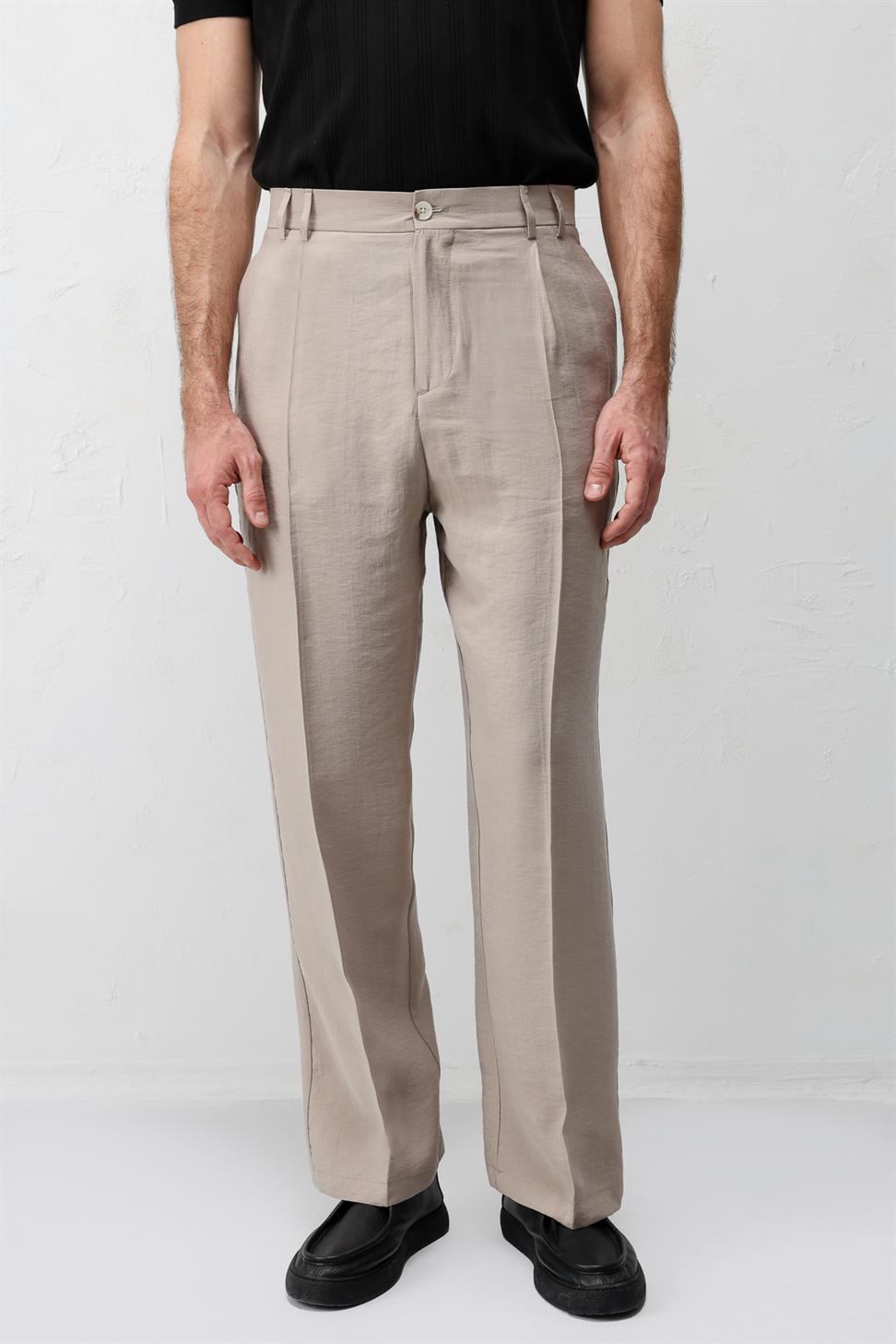 بنطلون رجالي مريح بقصّة واسعة من الليوسيل