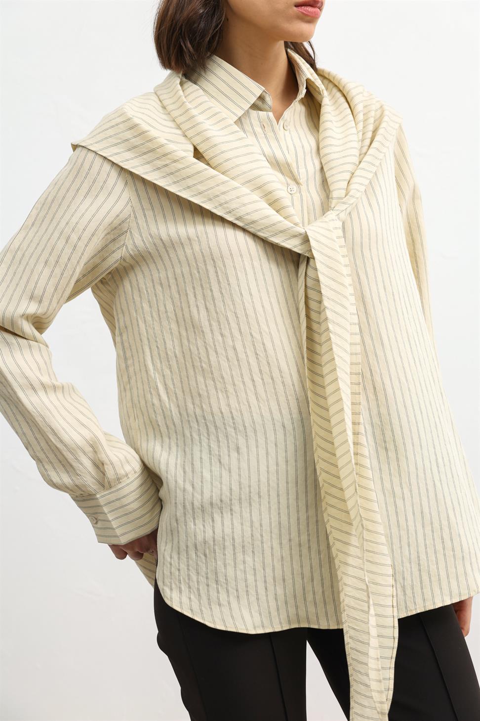 Womens Shirt with Pocket Details