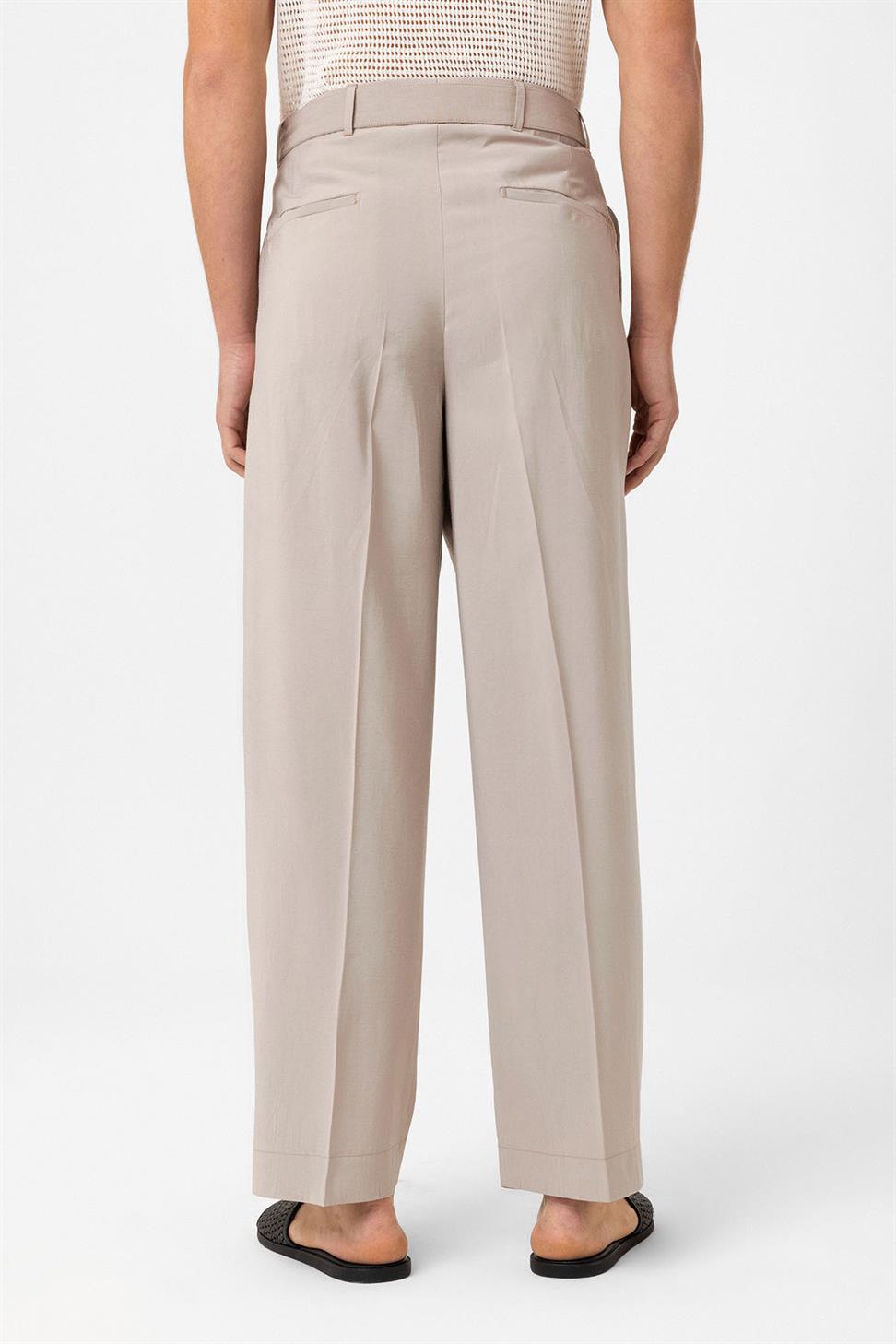 Antioch Bej Modal Kumaş Relax Fit Kemerli Erkek Pantolon