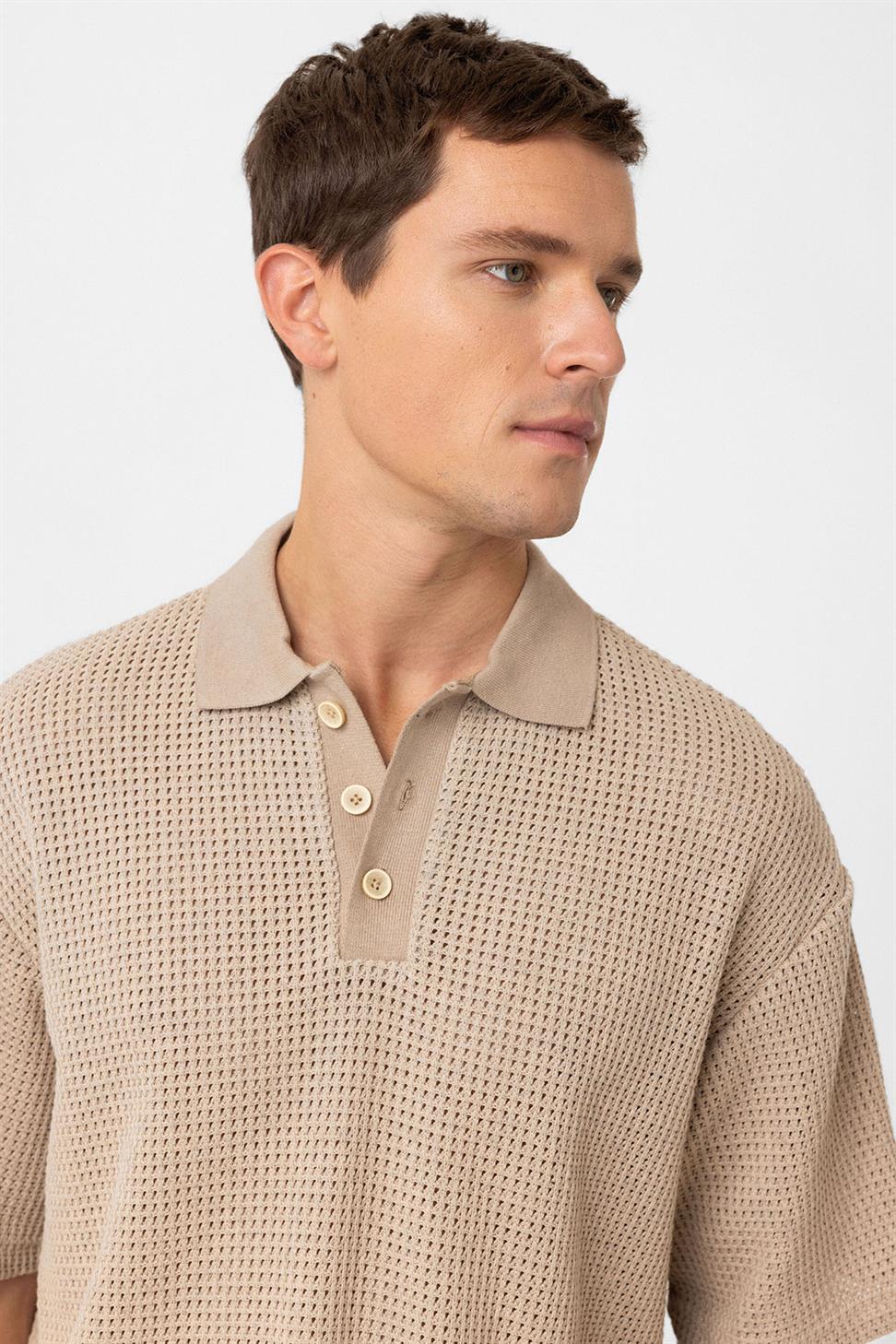 Antioch Bej Polo Yaka Dokulu Relaxed Erkek T-Shirt