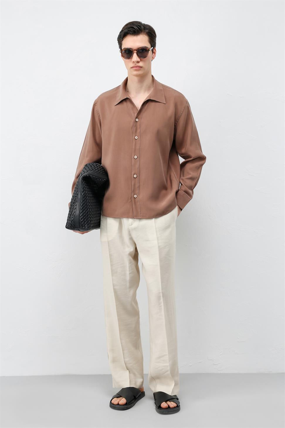 قميص رجالي مريح