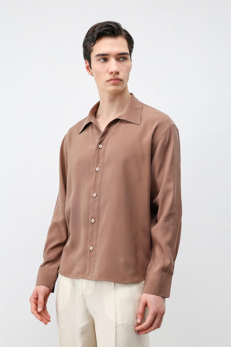 قميص رجالي مريح