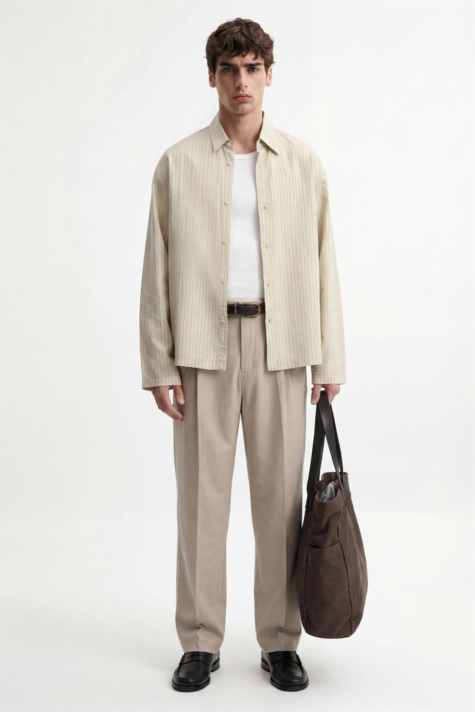 قميص رجالي مخطط بقصة فضفاضة