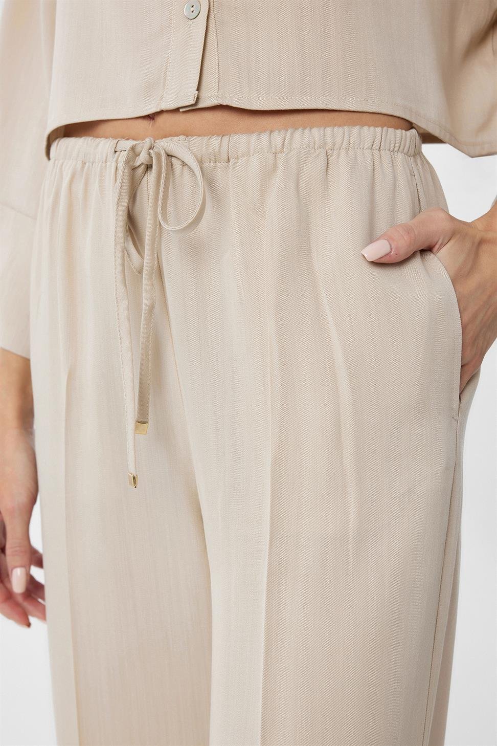 Antioch Bej Relaxed Kadın Pantolon