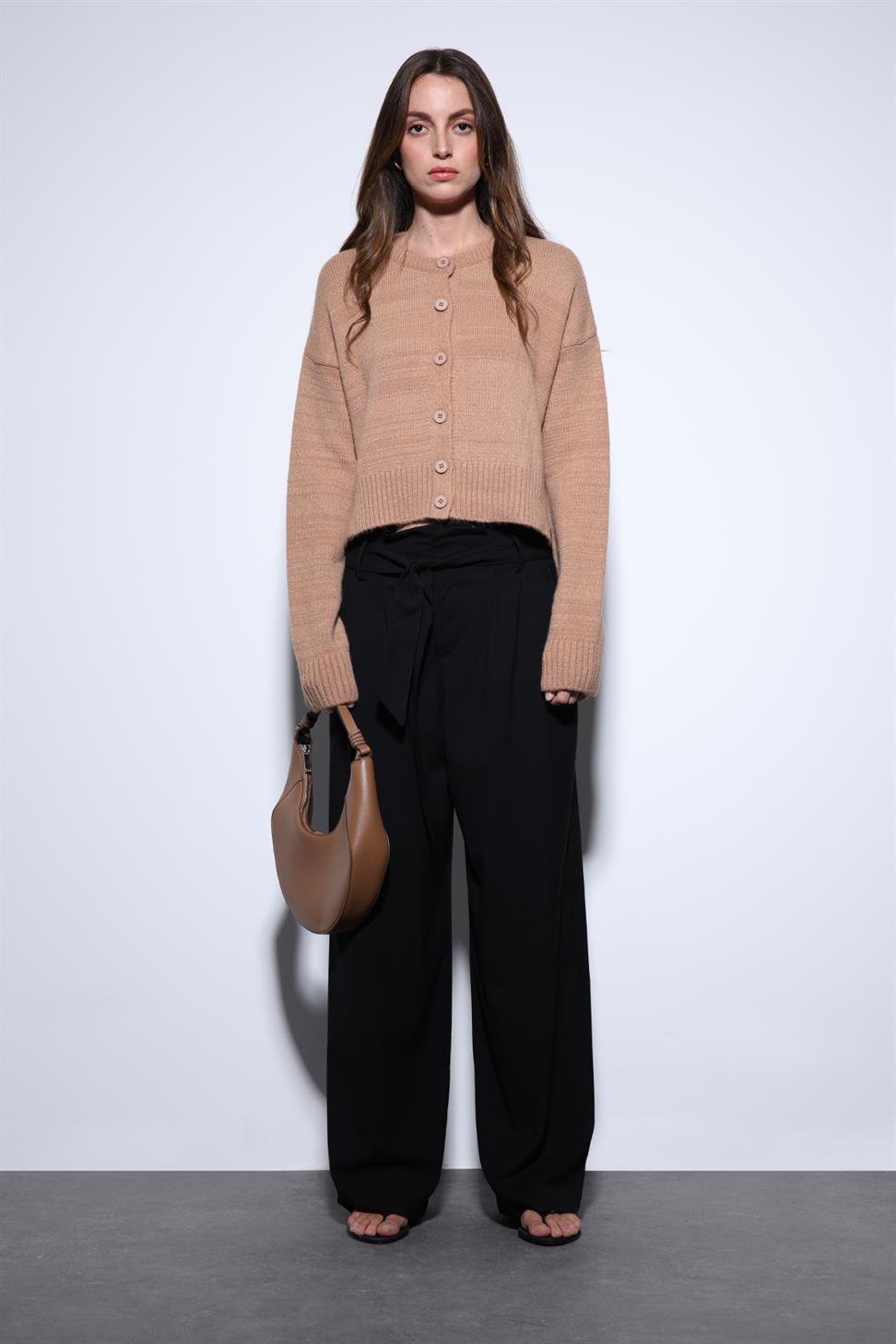 Antioch Bej Yırtmaçlı Örgü Triko Kadın Kazak